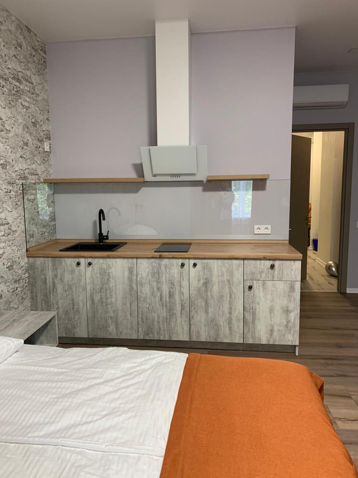 Fishel Hotell Odessa Eksteriør bilde